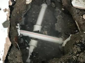 威宁阳台漏水维修公司为您分享楼上楼下漏水怎么处理
